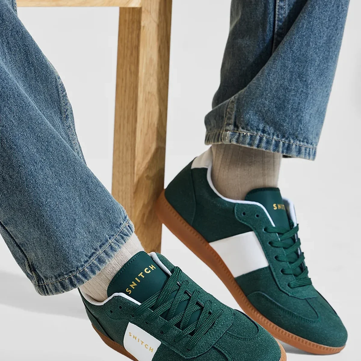 Rouge Suede Green Sneakers thumbnail 3