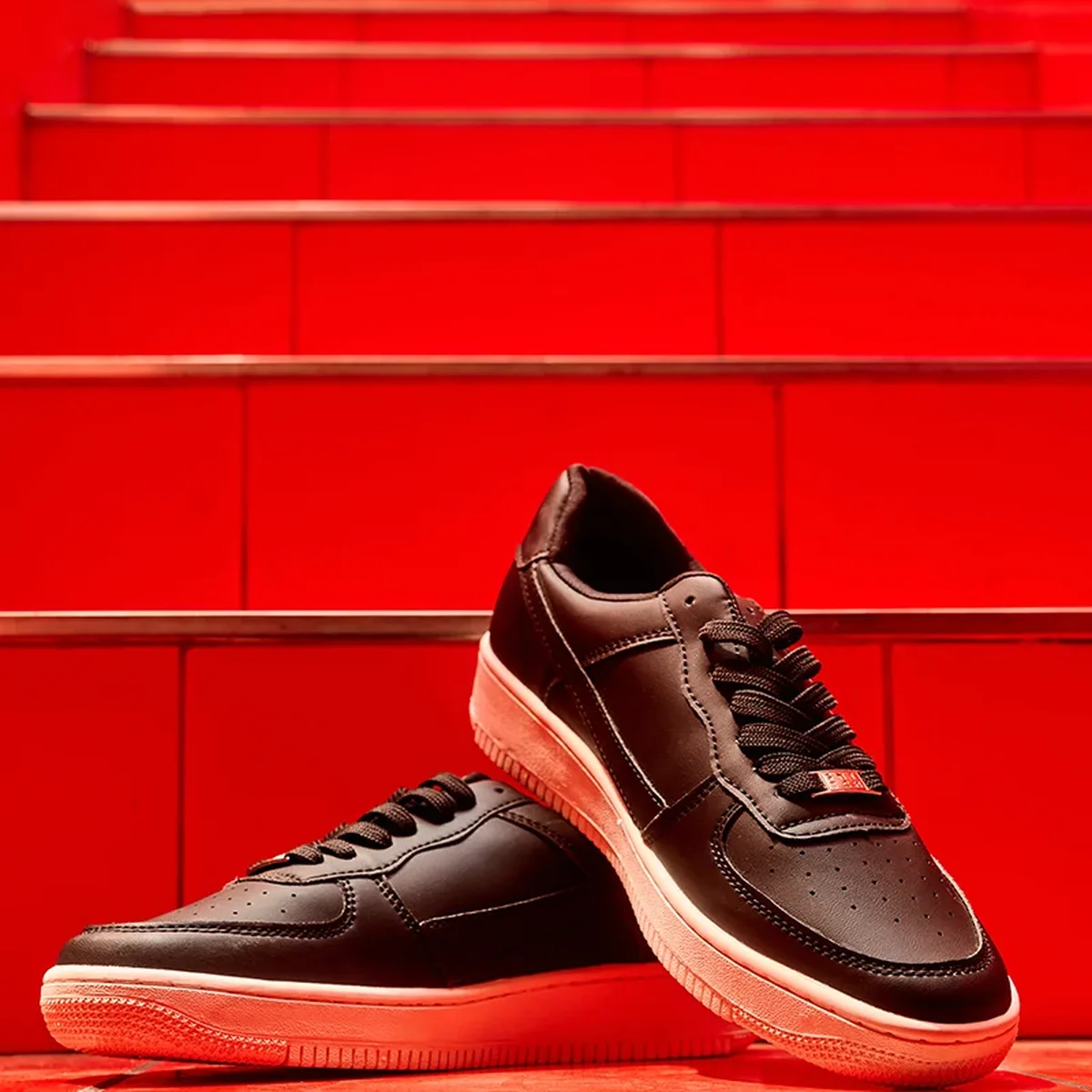 Black Solid Sneakers thumbnail 1
