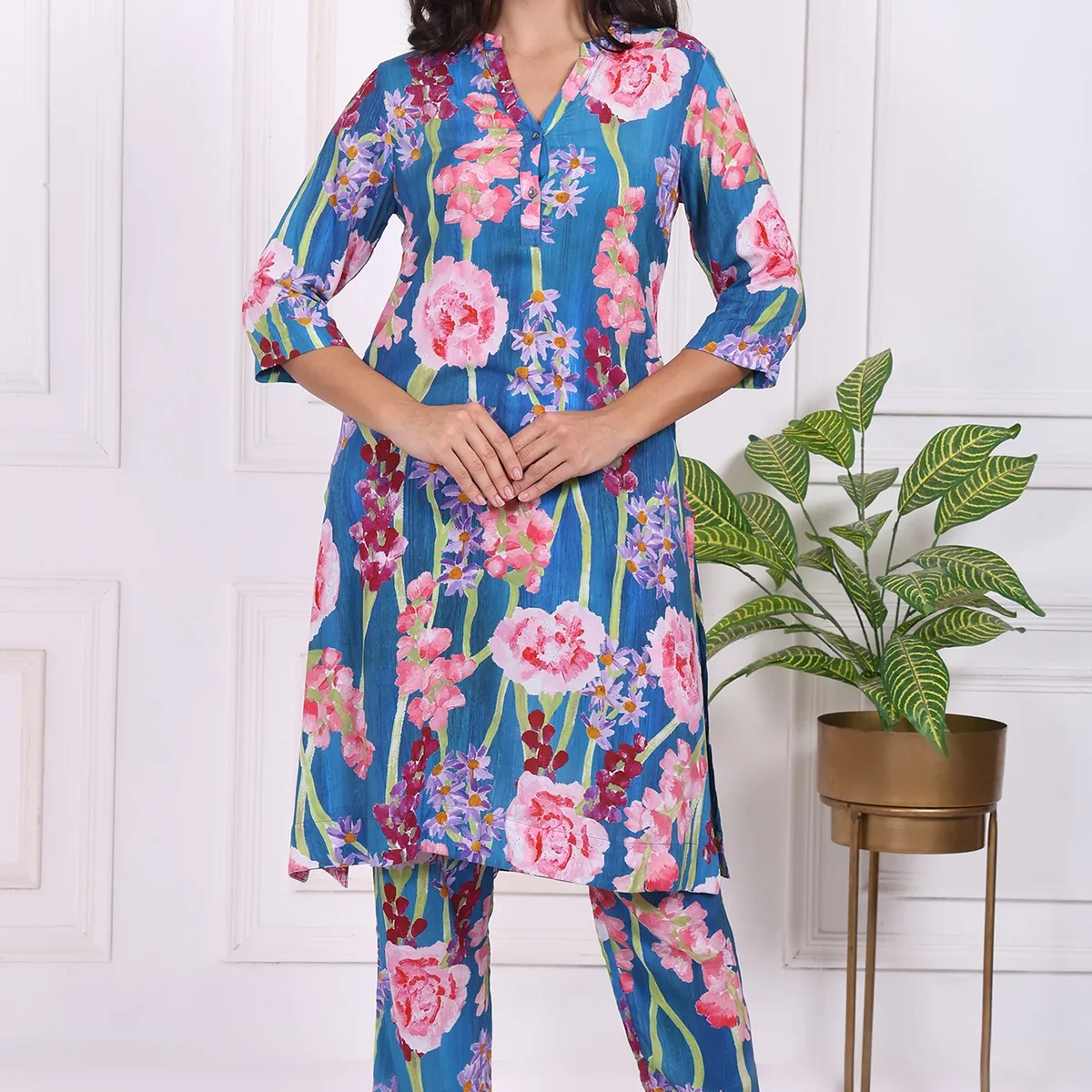 Blue Floral Printed Modal Ankle Length Straight Pants thumbnail 1
