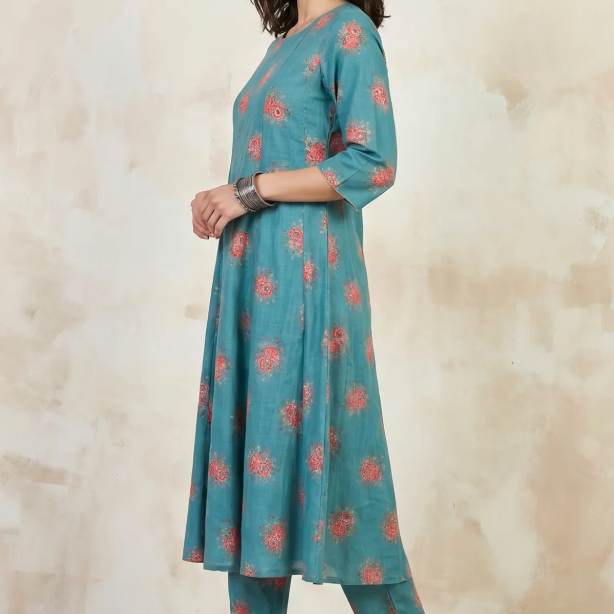 Teal Floral Printed A-line Kurta with Pants Co-ord Set thumbnail 3
