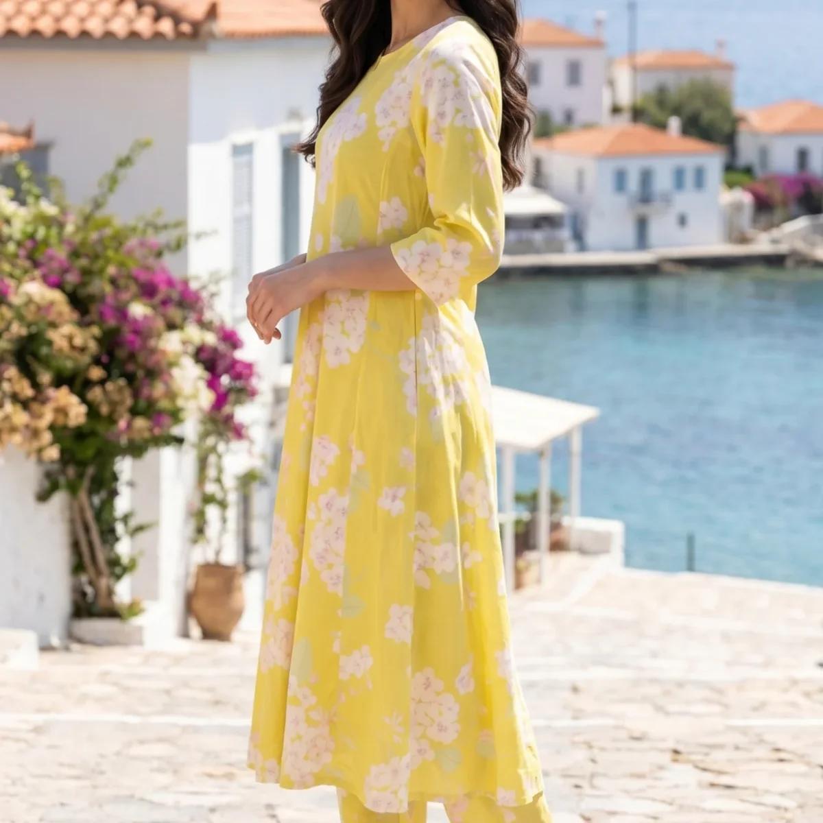 Yellow Floral Printed Flared Kurta with Pants Co-ord Set thumbnail 3