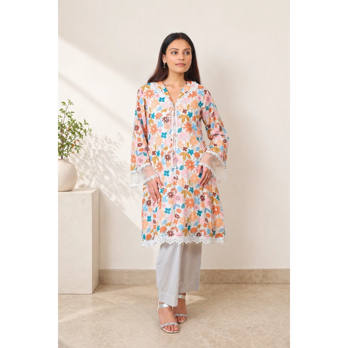 White Bageecha Set